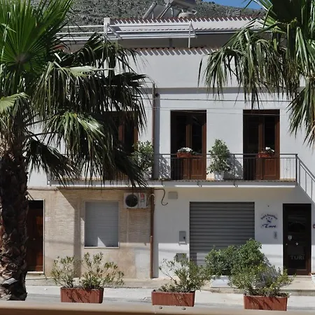 Bed & Breakfast Turi 3*